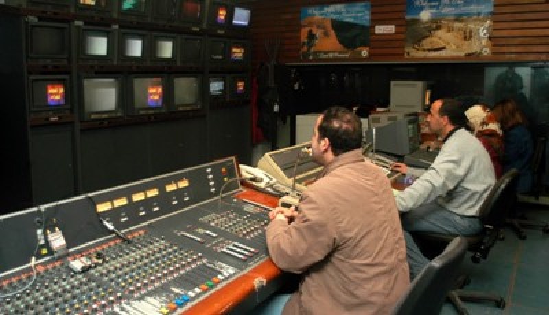 التـلـفـــــزيـون يـفـضـل الإسـبـــــــان