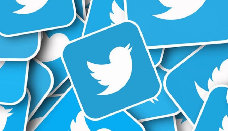 تويتر يضيف إعدادا للغة العربية بالصيغة المؤنثة