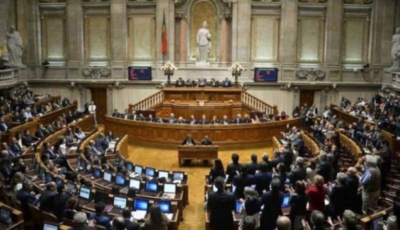 البرلمان البرتغالي يدعم إضراب الأسرى الفلسطينيين
