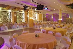 إقامة الأعراس بقاعات الحفلات والفنادق والمطاعم.. ممنوع