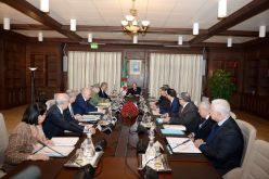 الرئيس بوتفليقة يجدد التزام الدولة بتنمية الجنوب و الهضاب العليا