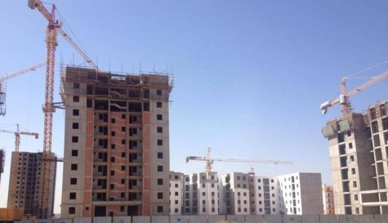 تيبازة.. مكتتبو “عدل” متذمرين من توقف الأشغال لمدة عام