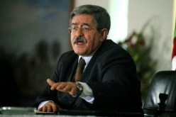 المشاركون في اليوم الثاني من المشاورات يدعون الى ضرورة إرساء الديمقراطية الحقة ودولة القانون