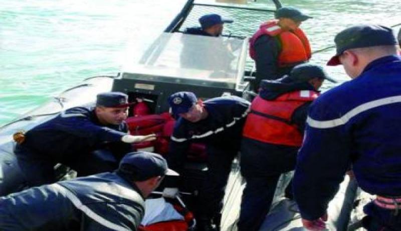 حراس السواحل‮ ‬يحبطون عمليتي‮ ‬إبحار سري‮ ‬ويوقفون 51 ''‬حراڤ‮''‬