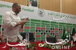 بلماضي: ” تحسبوني مهبول..لكن سأطلب من اللاعبين الفوز بكأس إفريقيا”