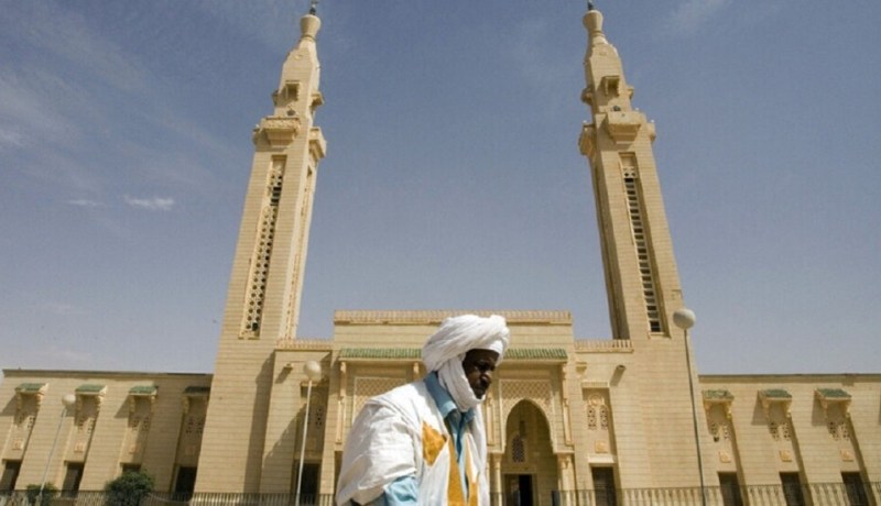 موريتانيا تخفف قيود كورونا وتسمح بإقامة صلاة الجمعة