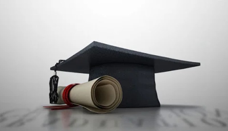 تجاوزات دكتوراه الجزائريين في تونس.. ملف مثير للجدل يتطلب تدخل الوزير