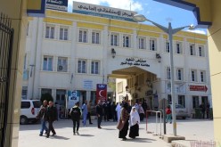 سطيف: مدير المستشفى الجامعي يسجيب لنداء الطفلة المصابة بـ”سبينا فيدا”