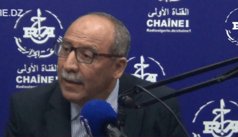 الإتحاد الوطني لعمال التربية يقترح تفويج الأقسام وزيادة ساعات إضافية