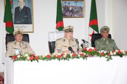 الفريق أحمد قايد صالح يشرف على تنصيب القائد الجديد للحرس الجمهوري