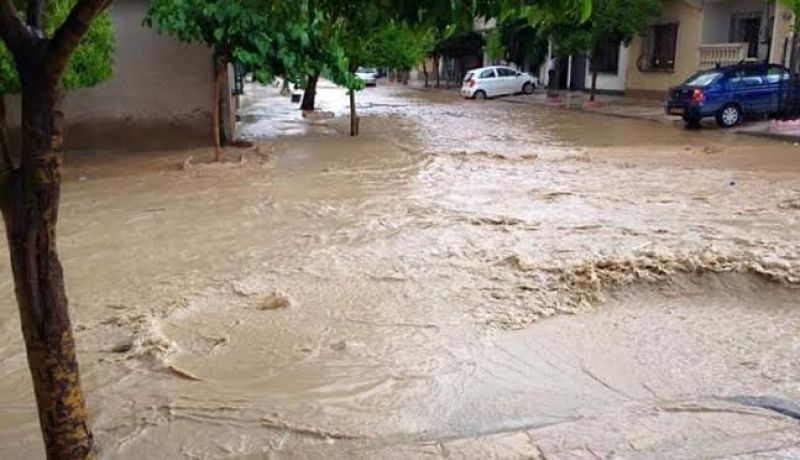 ولايات الشرق الجزائري تغرق في الفيضانات