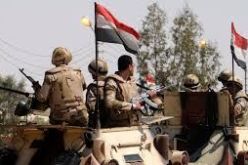 مقتل أربعة عسكريين مصريين في انفجار استهدف دوريتهم في سيناء