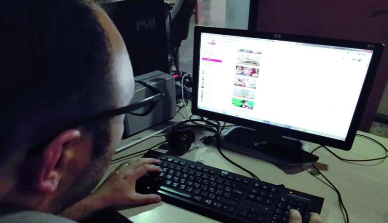 شاب يهدد عشيقته بنشر صورها على “اليوتيوب” بسبب “فليكسي” بـ 3 ملايين