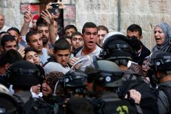 إصابة 26 فلسطيني جراء مواجهات مع القوات الإسرائلية في المسجد الاقصى