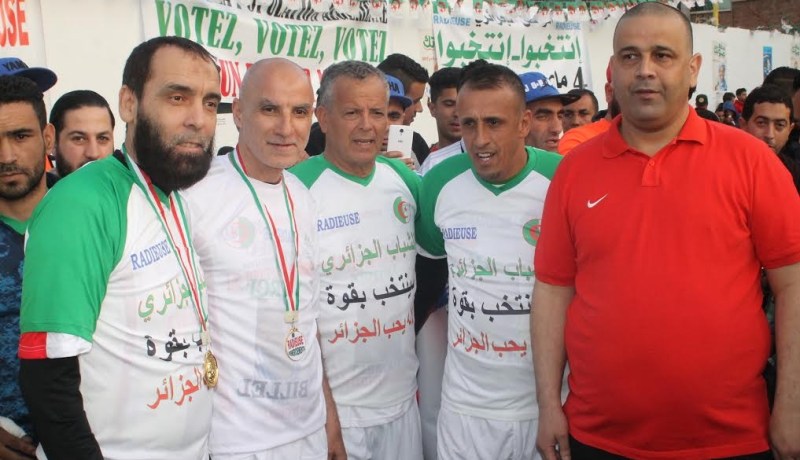 اللاعبون القدامى لإنجاح الانتخابات