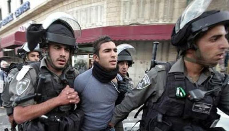 قوات الإحتلال الإسرائيلي تعتقل 7فلسطينيين بالخليل والقدس