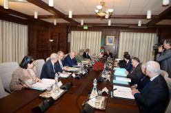 الرئيس بوتفليقة يؤكد أن إستغلال الغاز الصخري في الوقت الحالى غير وارد