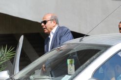 بالفيديو .. روراوة ترك الخضر في الغابون بسبب نظاراته الباريسية