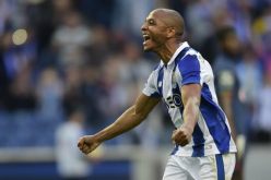 بورتو لايمانع في رحيل براهيمي وايفرتون ووست هام يتنافسان عليه