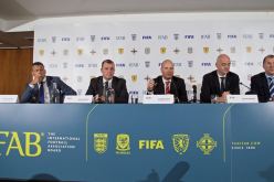 “إيفاب” و”الفيفا” يدرسان اقتراحات تغيير قوانين كرة القدم