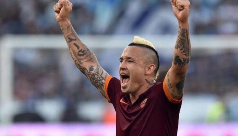 نجم روما ناينغولان يهنئ المسلمين بعيد الفطر