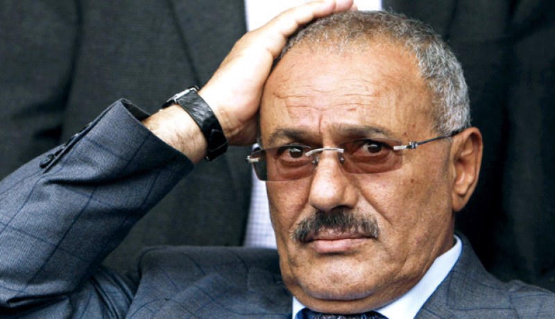 عبد الله صالح يقرر البقاء في اليمن