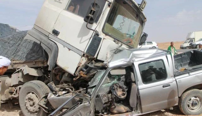 وفاة 4 اشخاص و إصابة شخص  بجروح بليغة في حادث مرور بالمنيعة