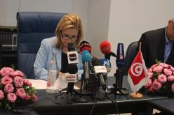 تونس تلغي ضريبة 30 دينار وتؤكد أن منع الجزائريين الأقل من 35 سنة دخول بلادها إشاعة