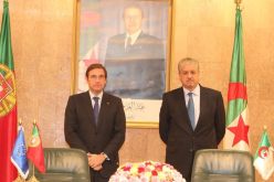 بالصورالوزير البرتغالي بيدرو باسوس كويلهو في زيارة عمل إلى الجزائر