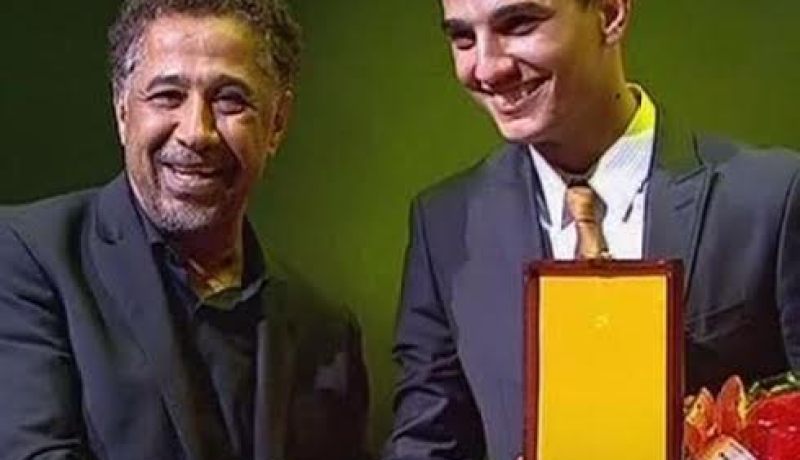 وعقدنا العزم أن تحيا الجزائر هكذا حيا عساف وردة الجزائرية