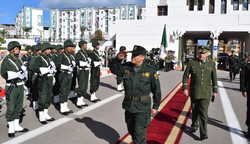 بالصور.. اللواء مناد نوبة في زيارة ميدانية إلى وهران