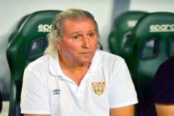 بالفيديو.. مواسة يتحدى الأندية الإفريقية ويكشف عن هدف المولودية في “الكاف”