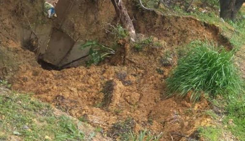 بالصور.. عمارات في السويدانية بالعاصمة مهددة بالإنهيار