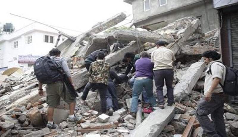 ارتفاع عدد قتلى زلزال نيبال الى 1441 شخص