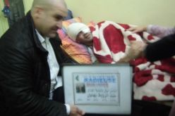 بالصور… جمعية راديوز تمنح مساعدة مالية للشاب عبد الرؤوف مناصر مولودية الجزائر