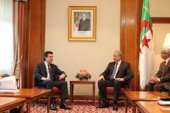 سلال يستقبل وزير الصناعة و الطاقة و السياحة الاسباني