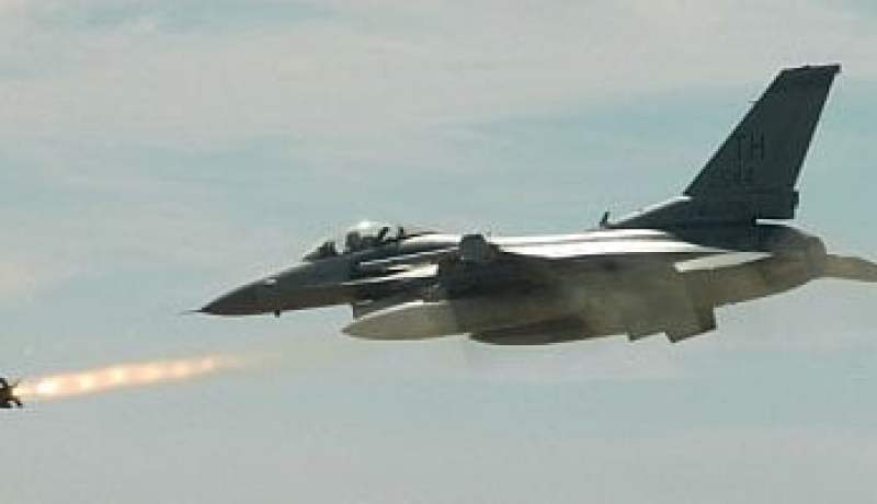 مقتل 158 داعشى بنيران عراقية وبإسناد من طيران الجيش والتحالف الدولى