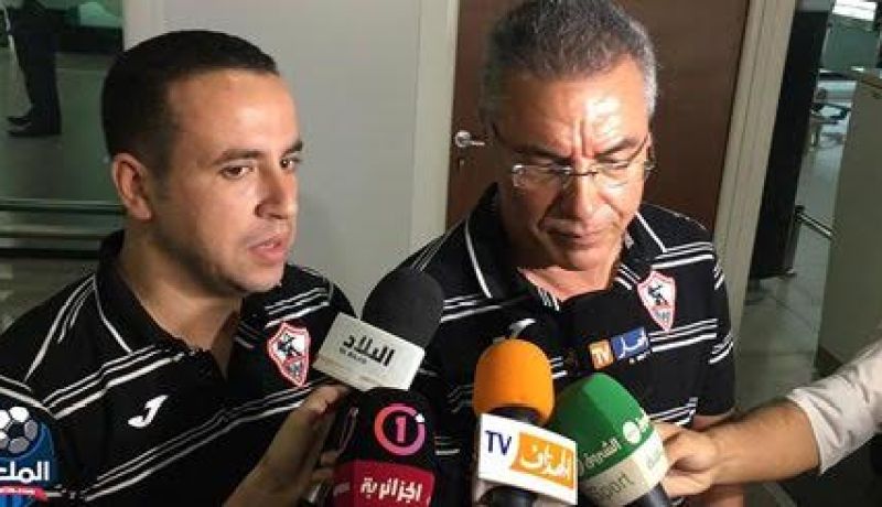 بعثة الزمالك المصري تصل إلى الجزائر وسفير القاهرة في إستقبالها