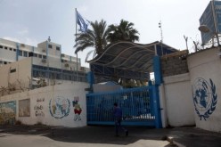 حكومة غزة: إغلاق مكاتب “الأونروا” في القطاع إجراء قاسٍ