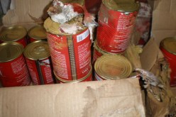 العثور على علب طماطم فاسدة موجهة لقفة رمضان بتلمسان