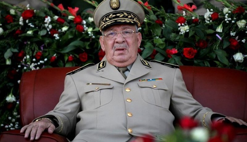 ڤايد صالح يستقبل الجنرال دافيد رودريغز في الجزائر