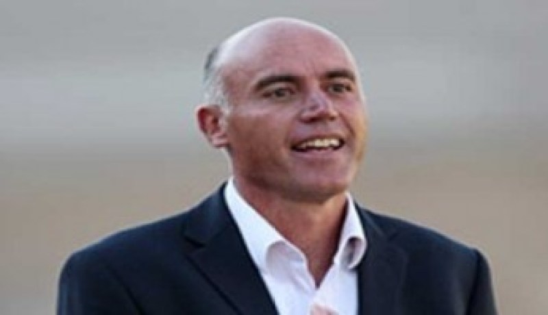 الأرجنتيني غاموندي يرسم مغادرته العارضة الفنية لاتحاد العاصمة