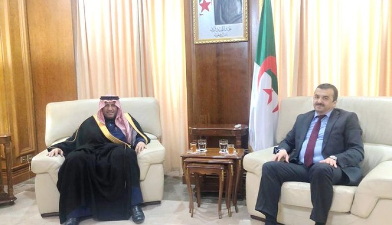 سفير السعودية بالجزائر يجري زيارة لوزير الطاقة محمد عرقاب