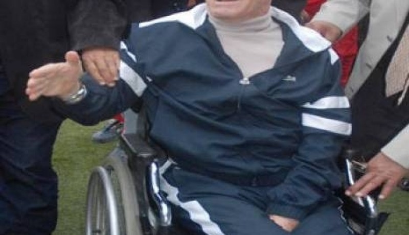 وفاة اللاعب الدولي السابق عبد الرحمان مزياني