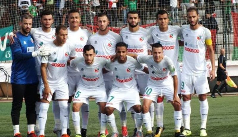 إتحاد بلعباس يتغلب على بارادو ويبتعد عن منطقة الخطر