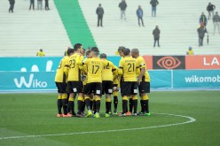 حراق يستأنف التدريبات ودباري وعايشي يغيبان عن قبل موقعة القبائل