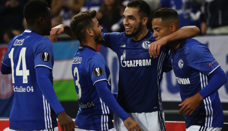 لاعبو “شالك” يدعمون بن طالب