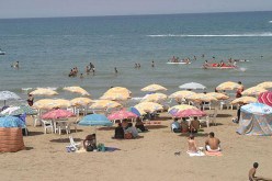 توقيف سارق أغراض المصطافين بالقل في سكيكدة