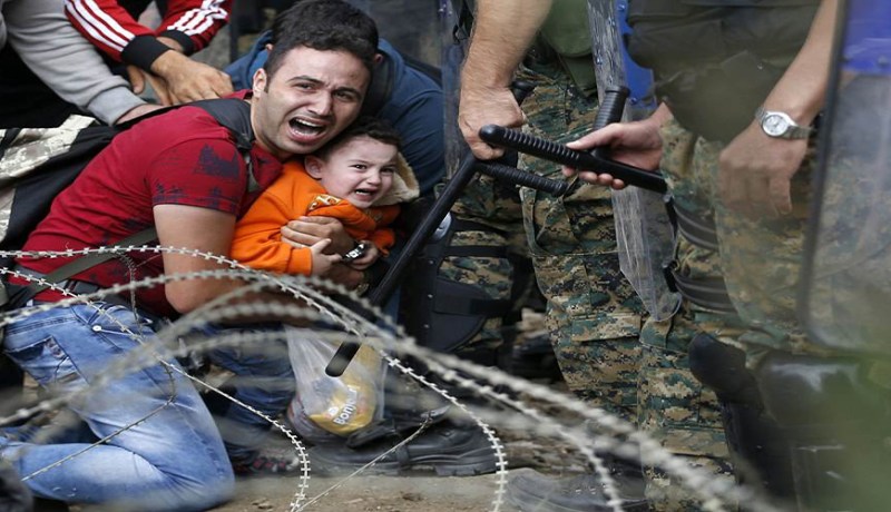 اليونان تعيد اللاجئين السوريين إلى تركيا ابتداء من الاثنين القادم