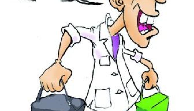 طالب جامعي في البيطرة يسرق 20 بدلة رياضية